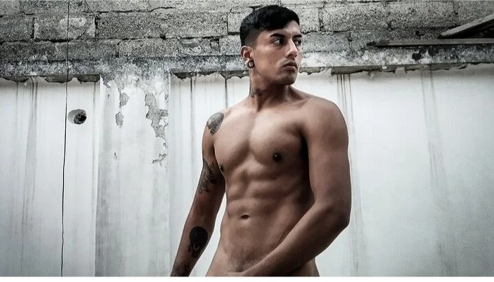 Sexyboyhard offline chatrum