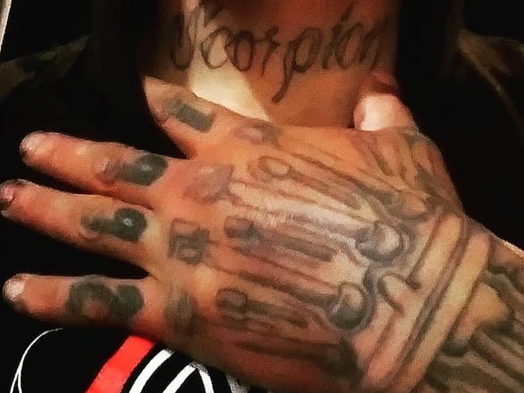 Horny_Straight_Guy: офлайн-секс-чат