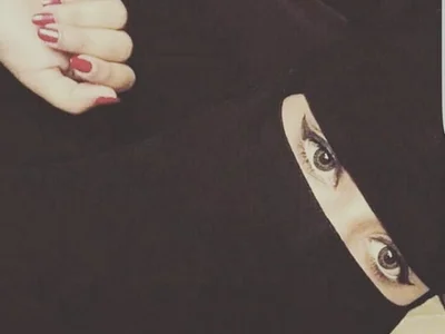 Milana_UK Offline XXX Chat