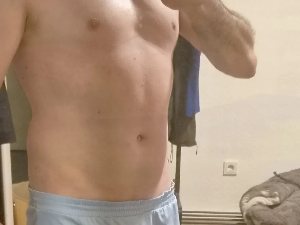 Hunter7880 offline XXX-chat