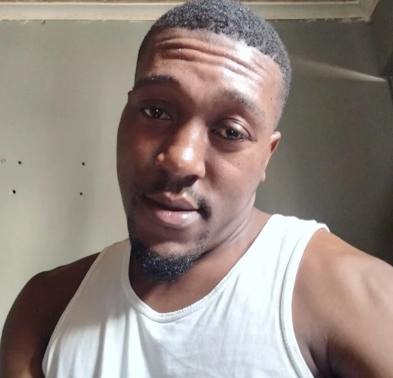 Tammie1 離線 XXX 聊天