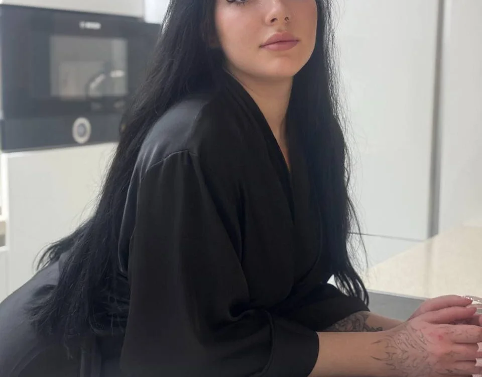 Lana_Reynolds' Offline XXX Chat