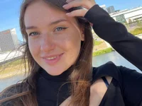 LisaElfy's webcam live show