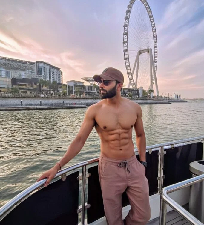 18_couple_sex Offline XXX-chat