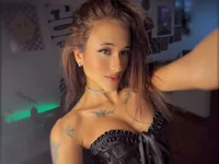 LudovicaSweet live cam profile - MySuperHot
