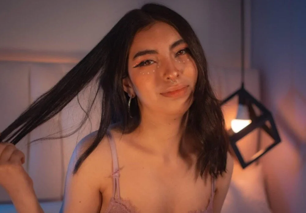 Molly_An Offline XXX chat