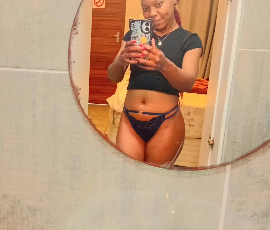 ebonylexie69 的封面照片