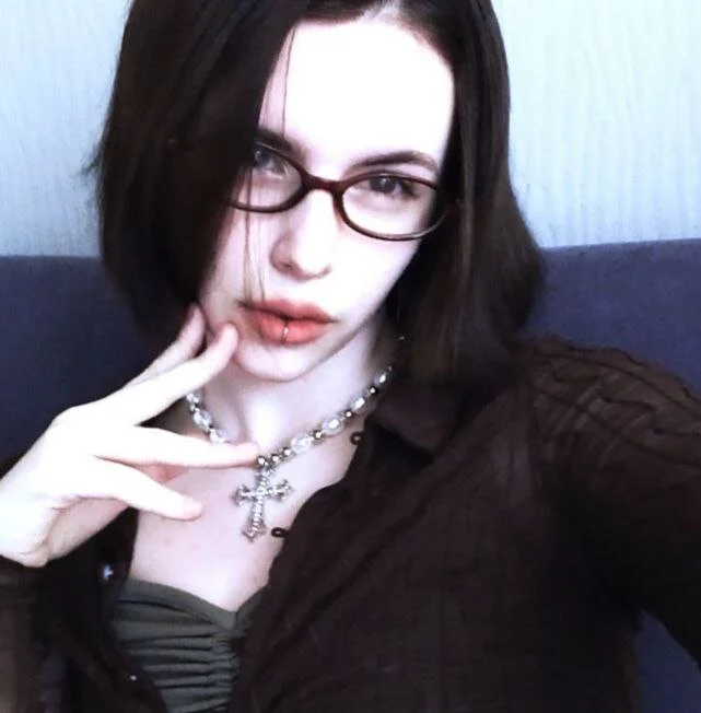 LynBatcheller's Offline Chat Room