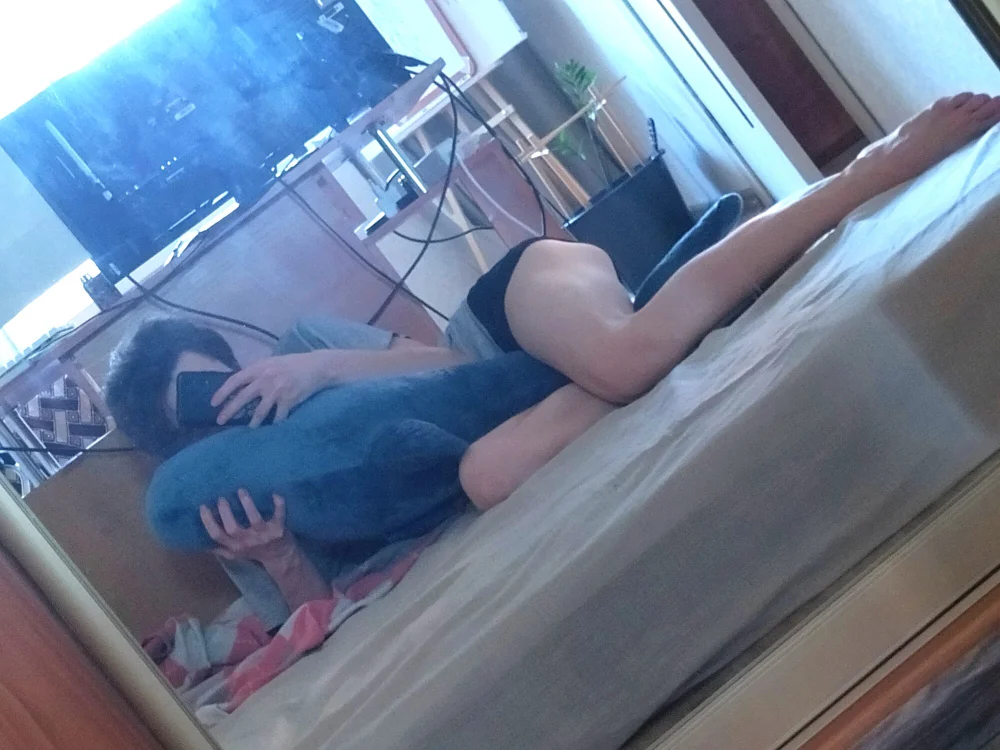 AaronSinn's Offline Chat Room