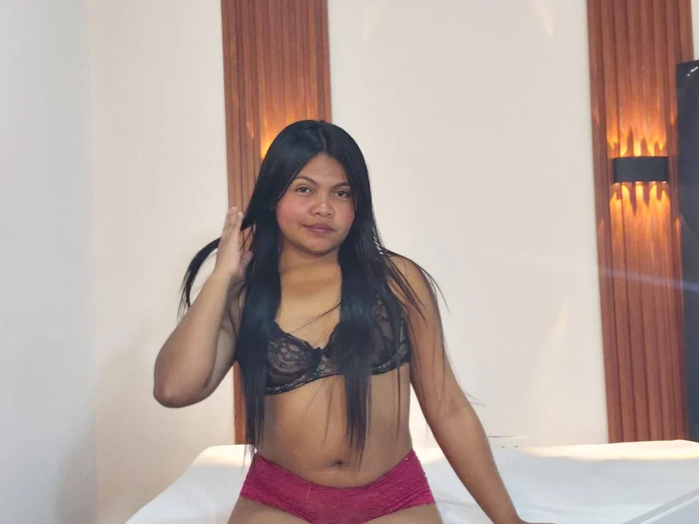 shannari_ offline chatrum