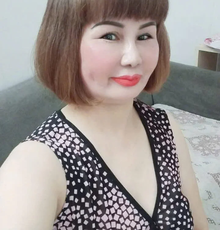 suka-bibi's Offline XXX Chat