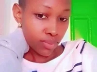 LOVELY-2BERRY's webcam live show