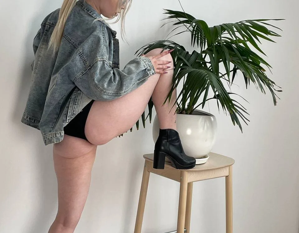 Chatroom XXX hors ligne de CallMeEffy1