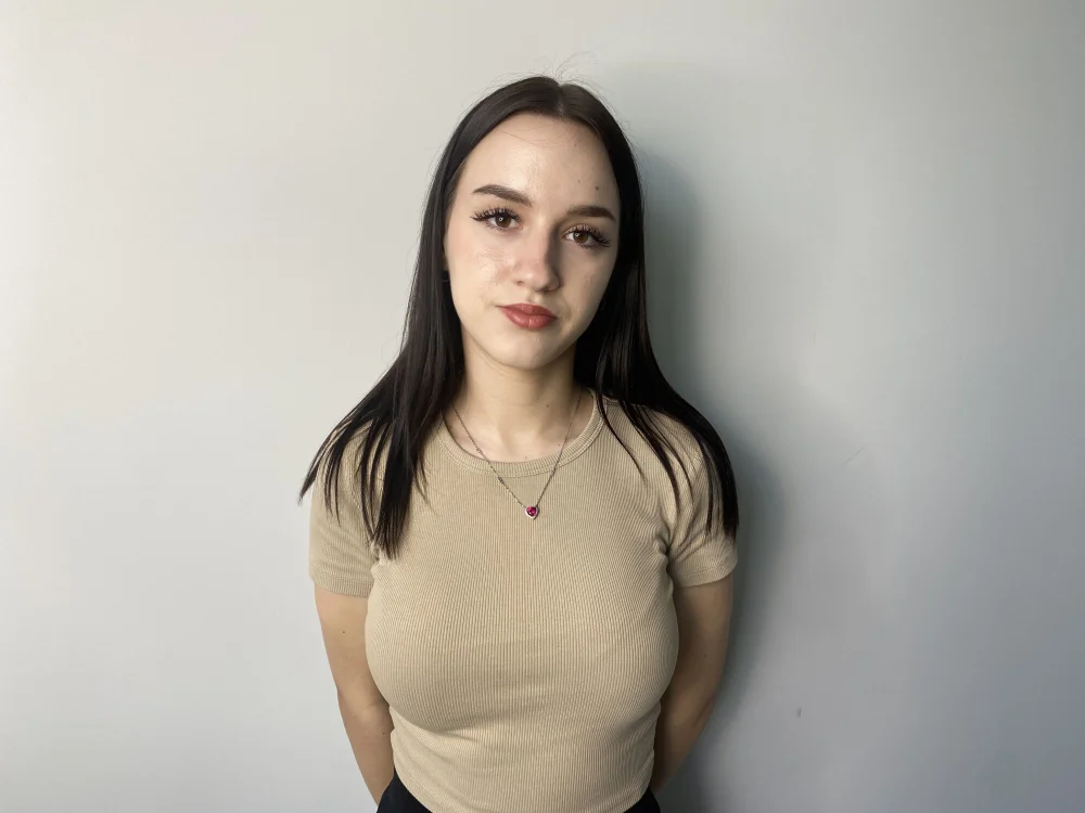 LornaBreed's Offline Chat Room