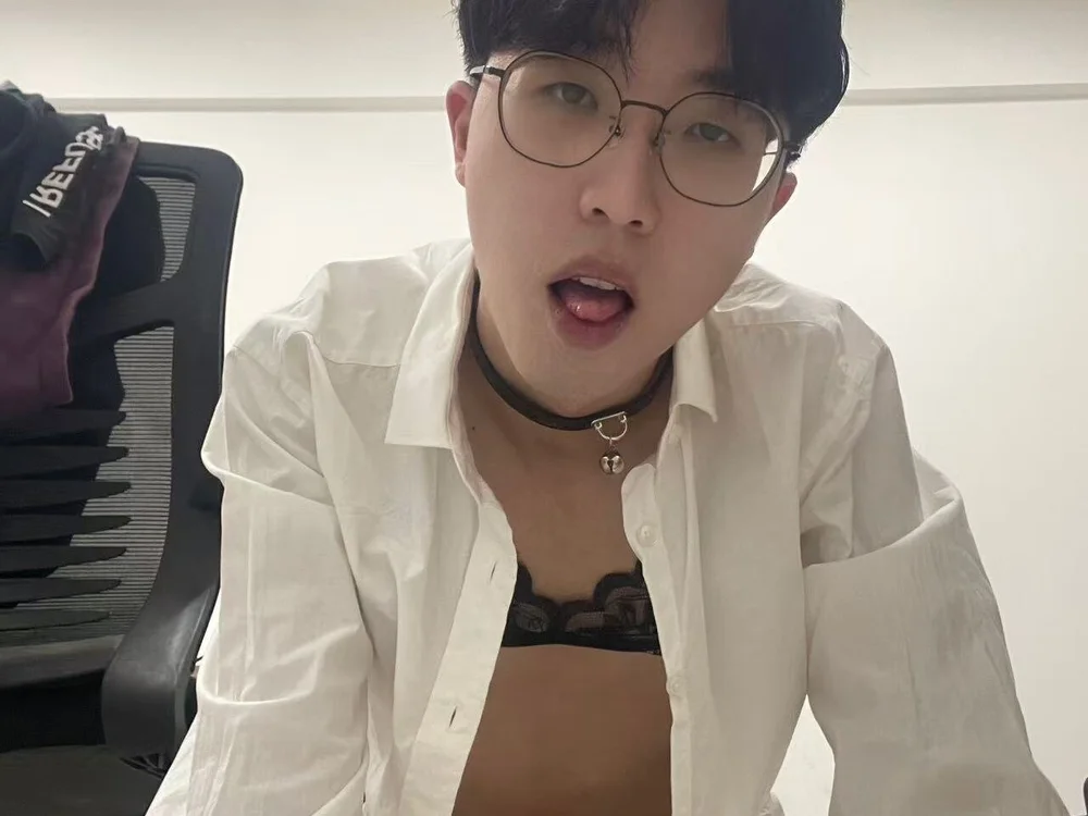 chenxiaoting's Offline Chat Room