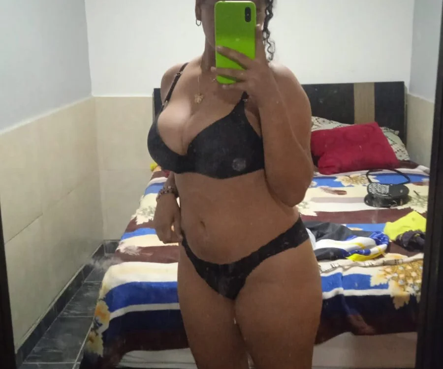 nataly_sweet00's Offline XXX Chat