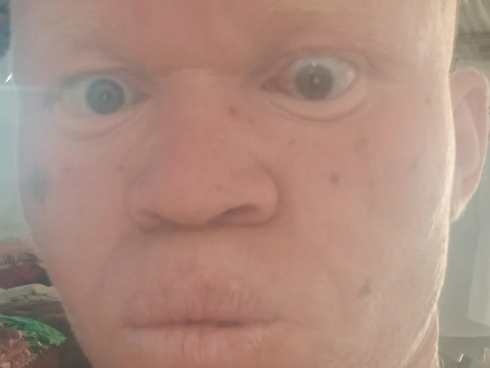 Msabungamazi01のオフラインXXXチャット