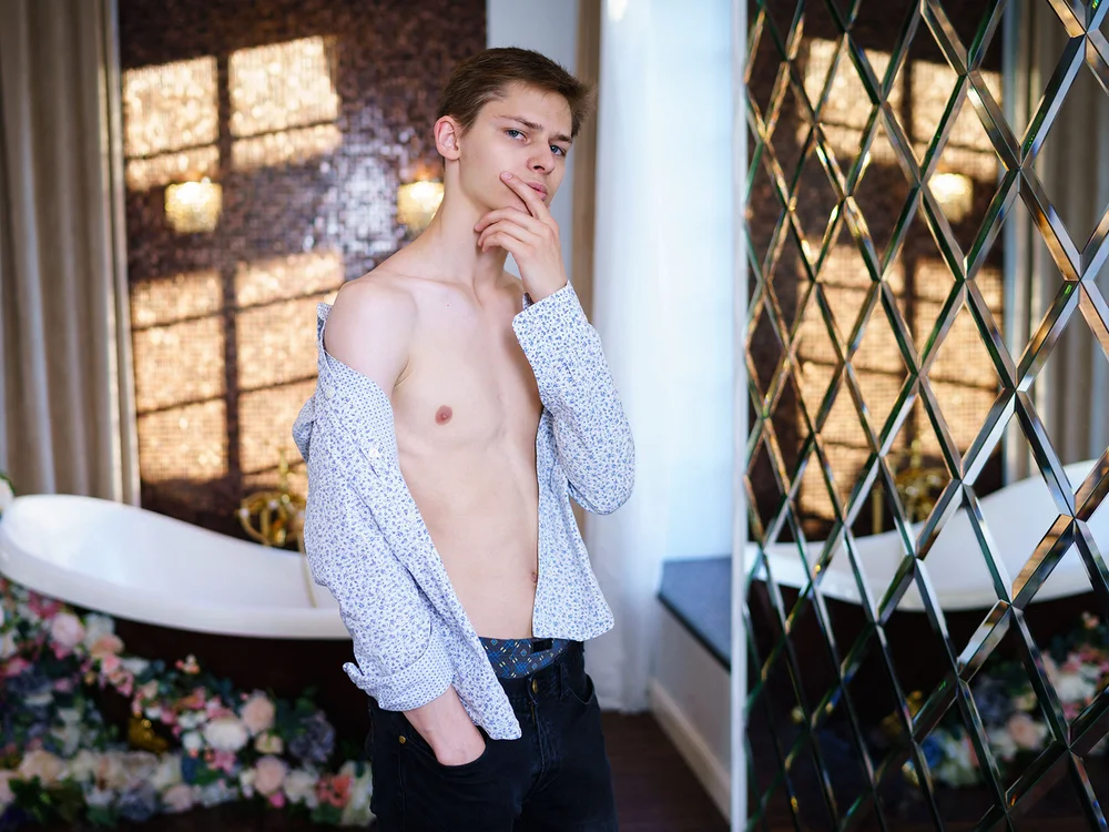 Raven_Hardy's Offline XXX Chat