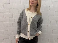 AdriaOkey's Live XXX Chat