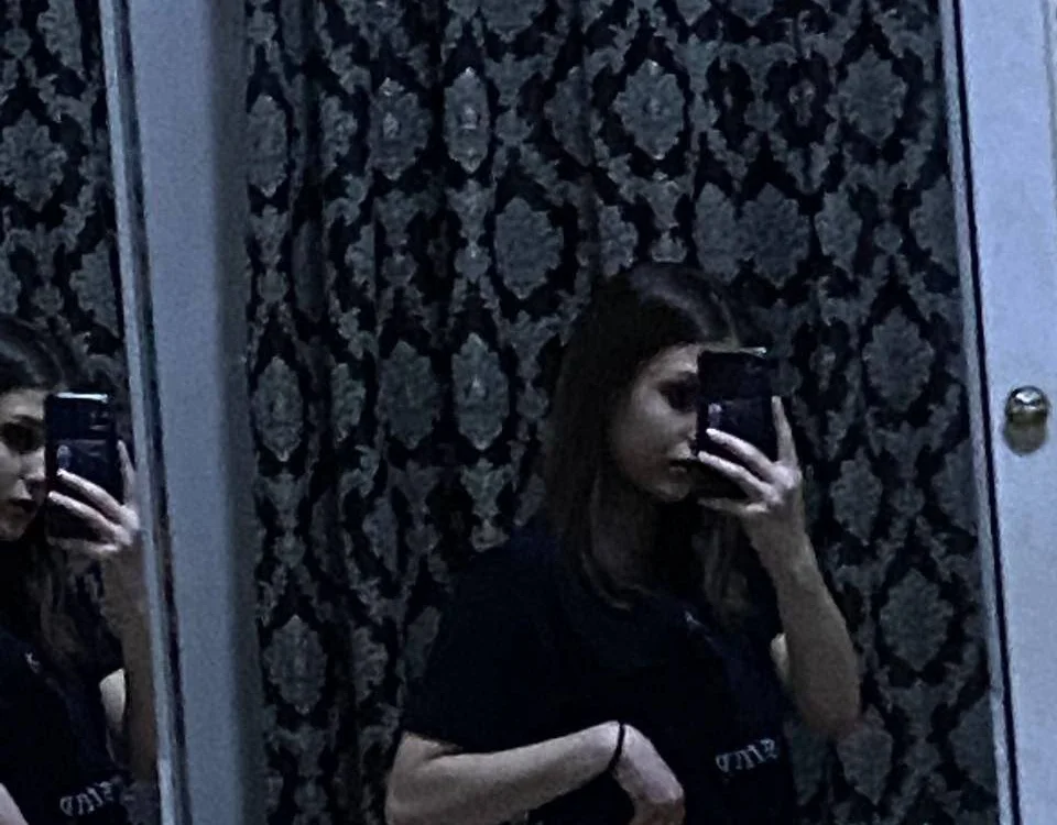 แชท XXX ออฟ  ไลน์ของ Mirelle_Noire