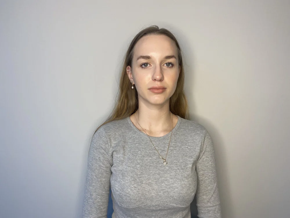 MaryCooperf's Offline Chat Room