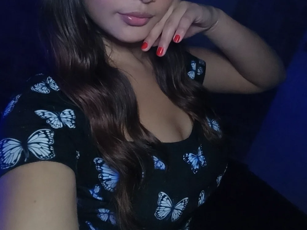 Offline XXX chat modela For_An_Angel