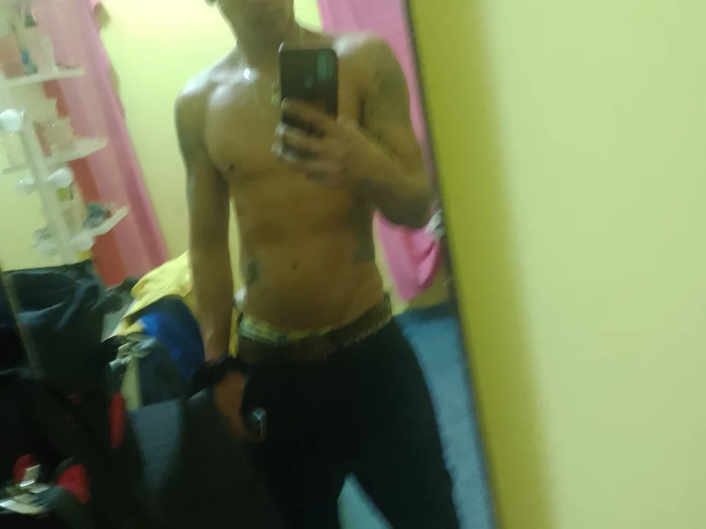צ'אט XXX לא מקוון של owen_gabriel