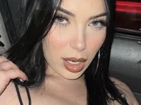 ariana28 élő XXX-chatje