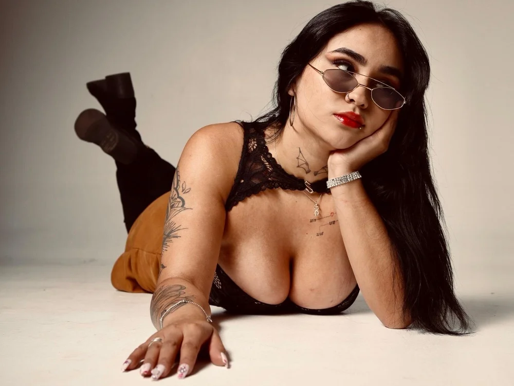 Offline XXX chat LessaDamora