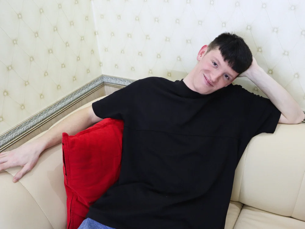 OstinPol's Offline Chat Room