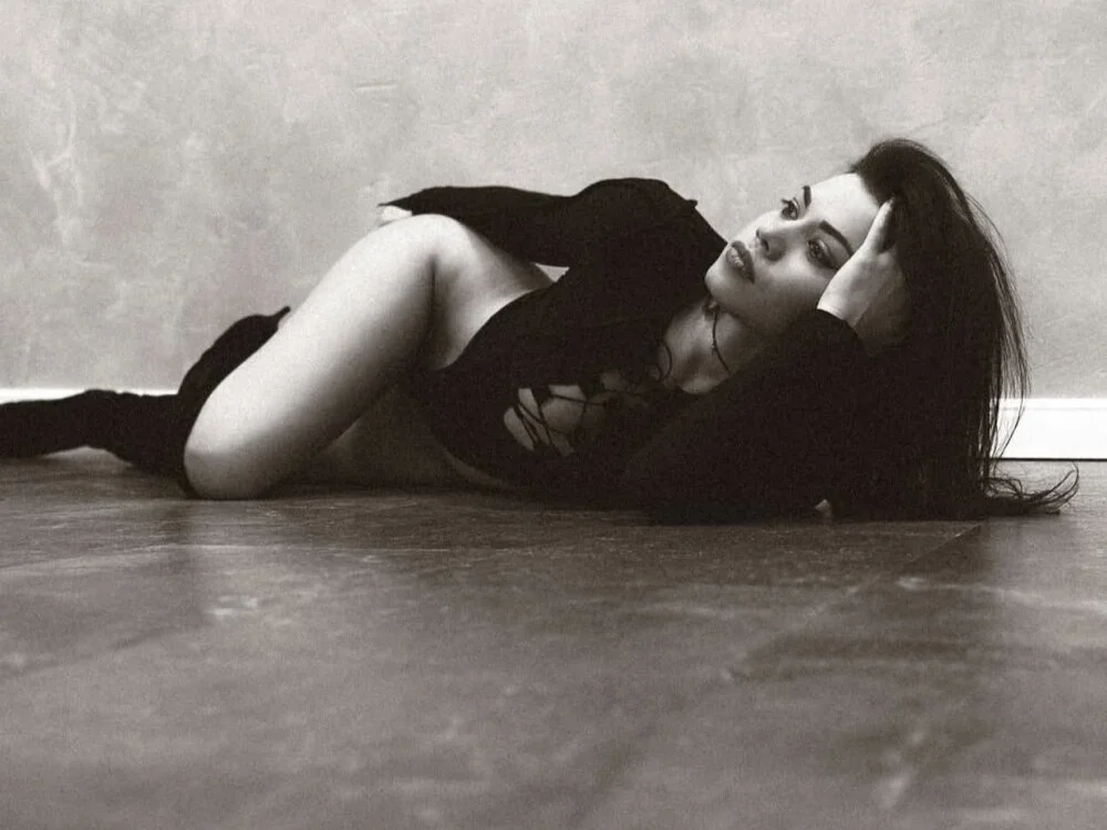 Marcia_Moor's Offline XXX Chat