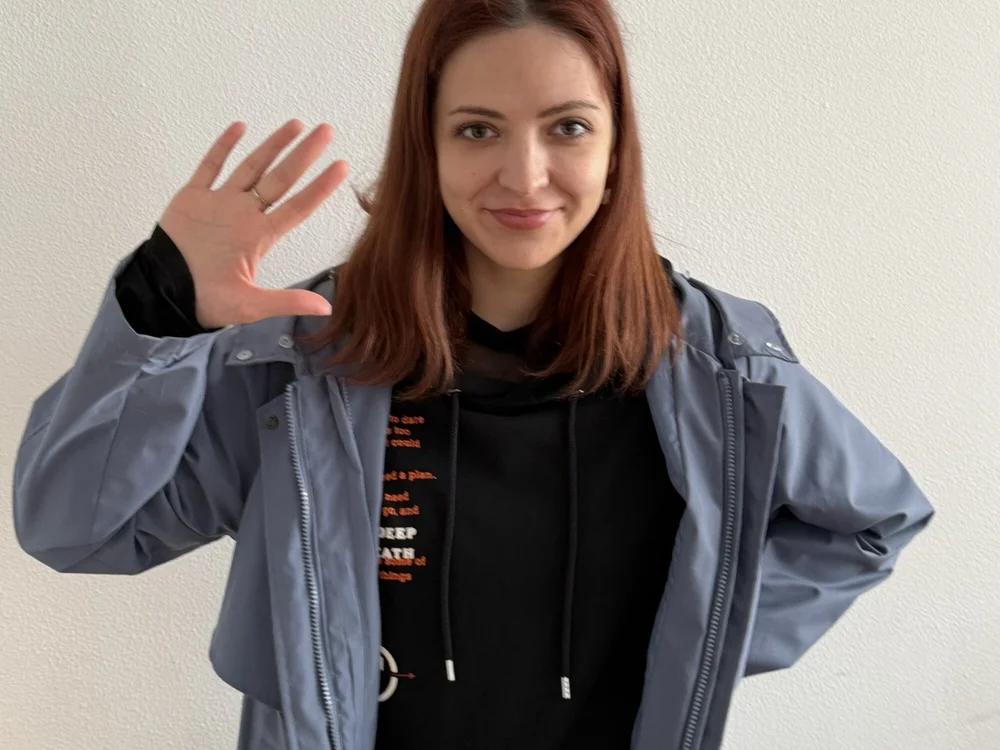 GwenCharlie's Offline Chat Room