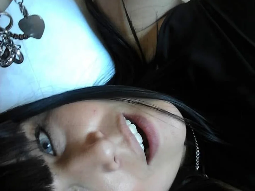 Mayra_milk offline chatrum