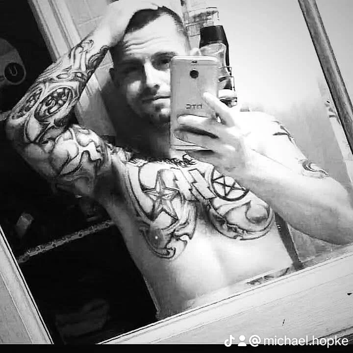 DaddysHouse32のオフラインXXXチャット