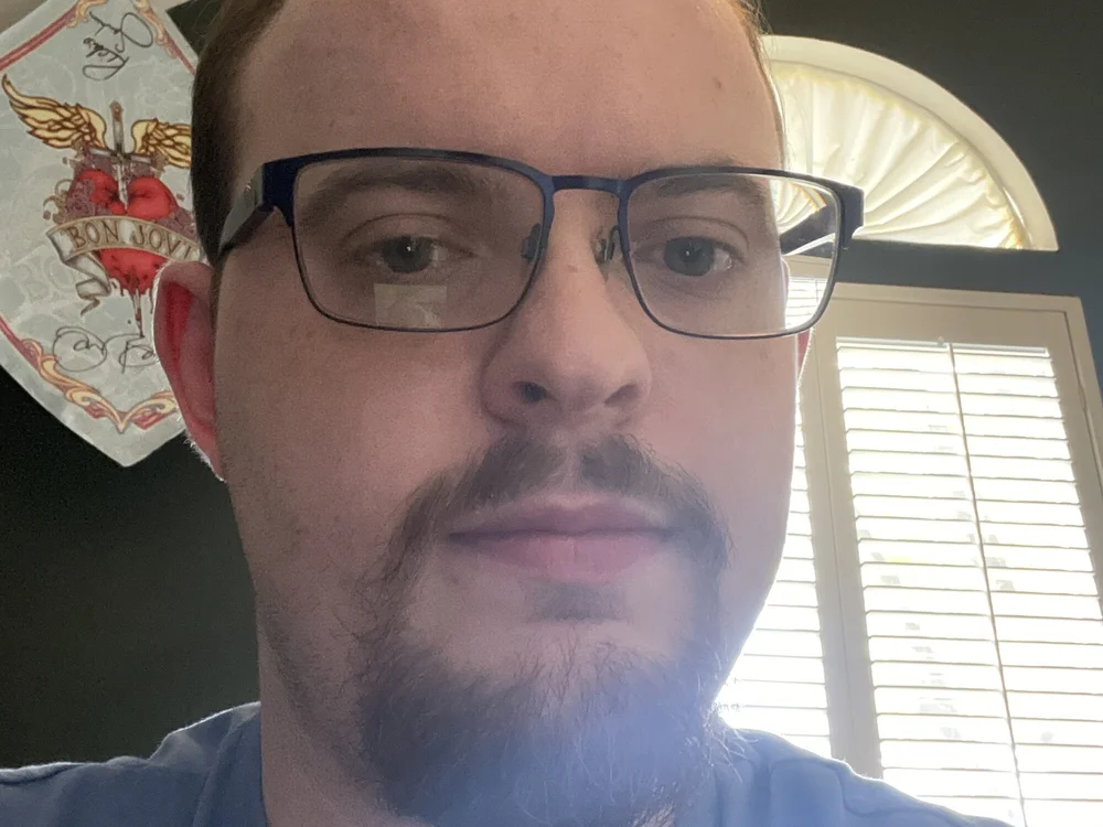 Feetsolesx2001 offline chatrum