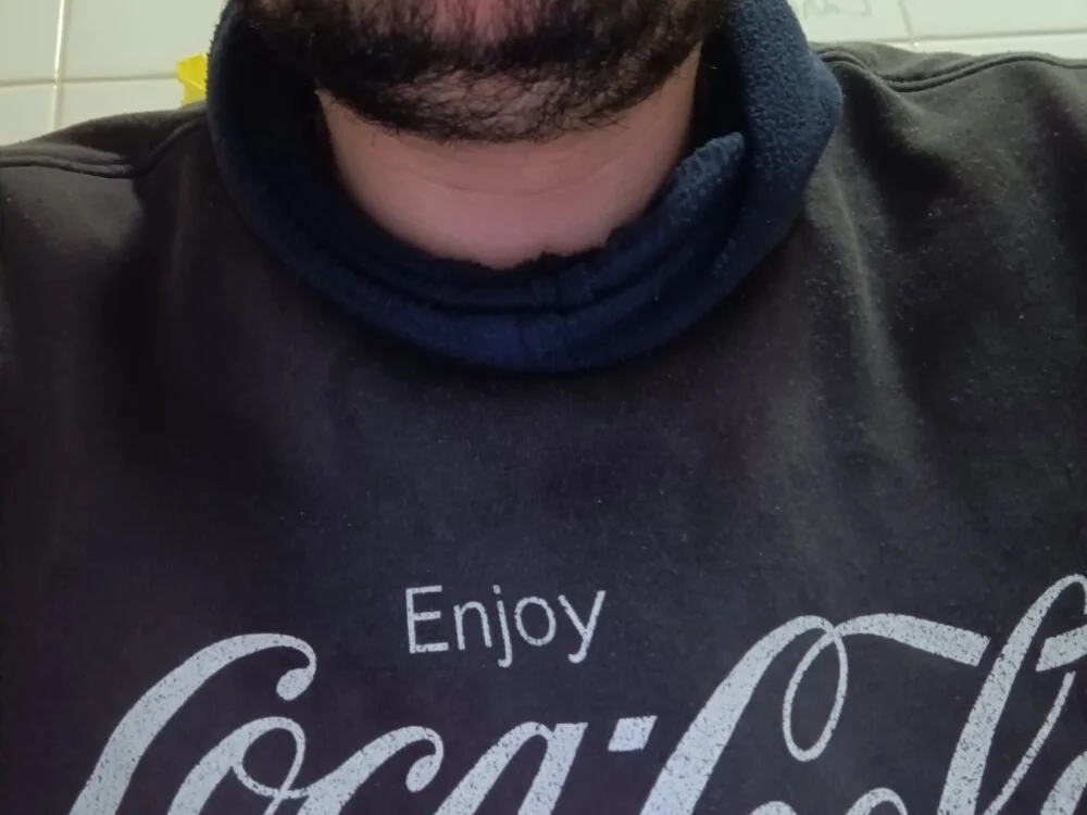 Luigi1990_ offline XXX-chat