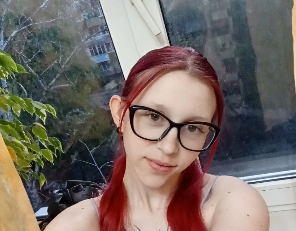 _MiraGold_'s Offline Chat Room