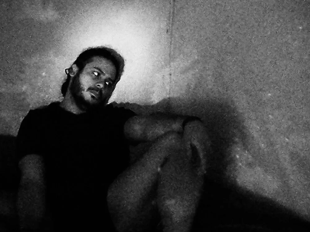 DemienMdivani's Offline XXX Chat