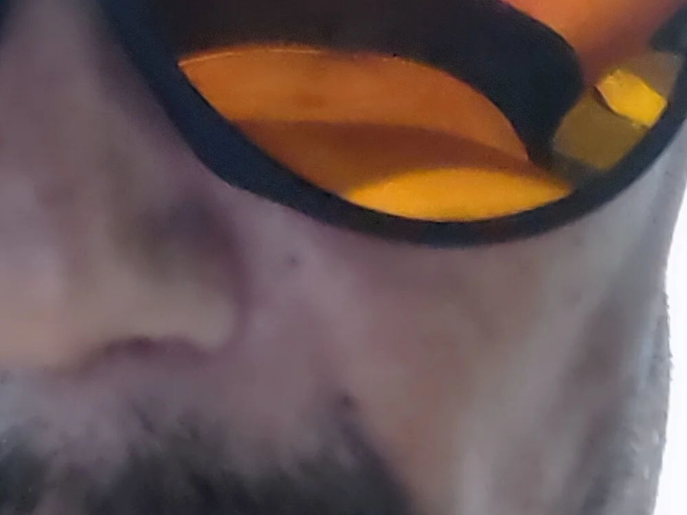 Straight_pac's Offline Chat Room