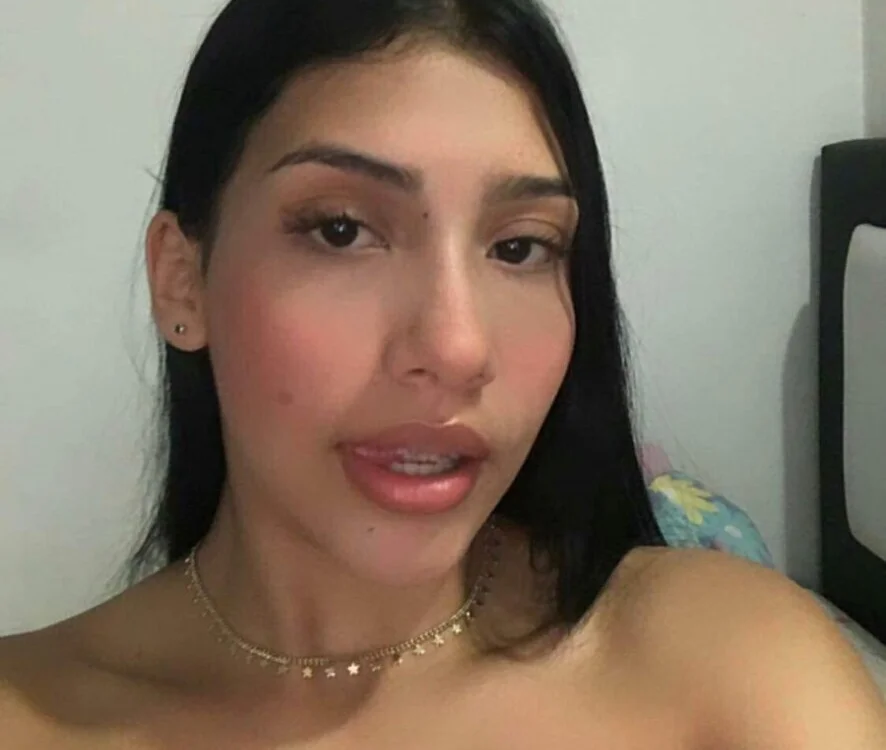 Riley_perverted's Offline XXX Chat