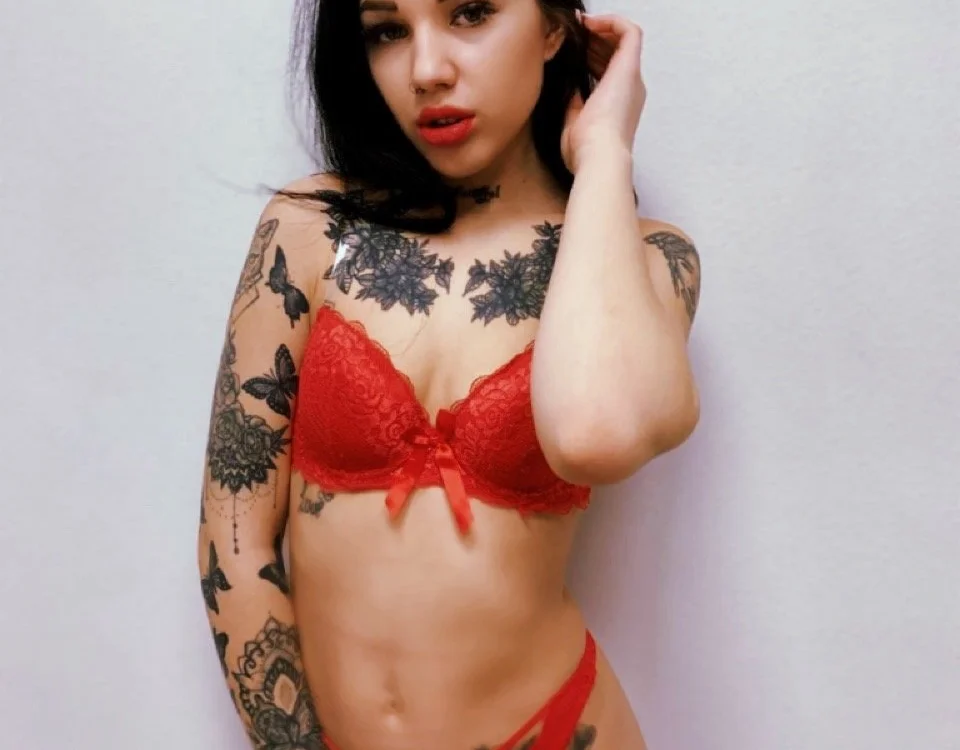 Tatooed_Mole's Offline XXX Chat