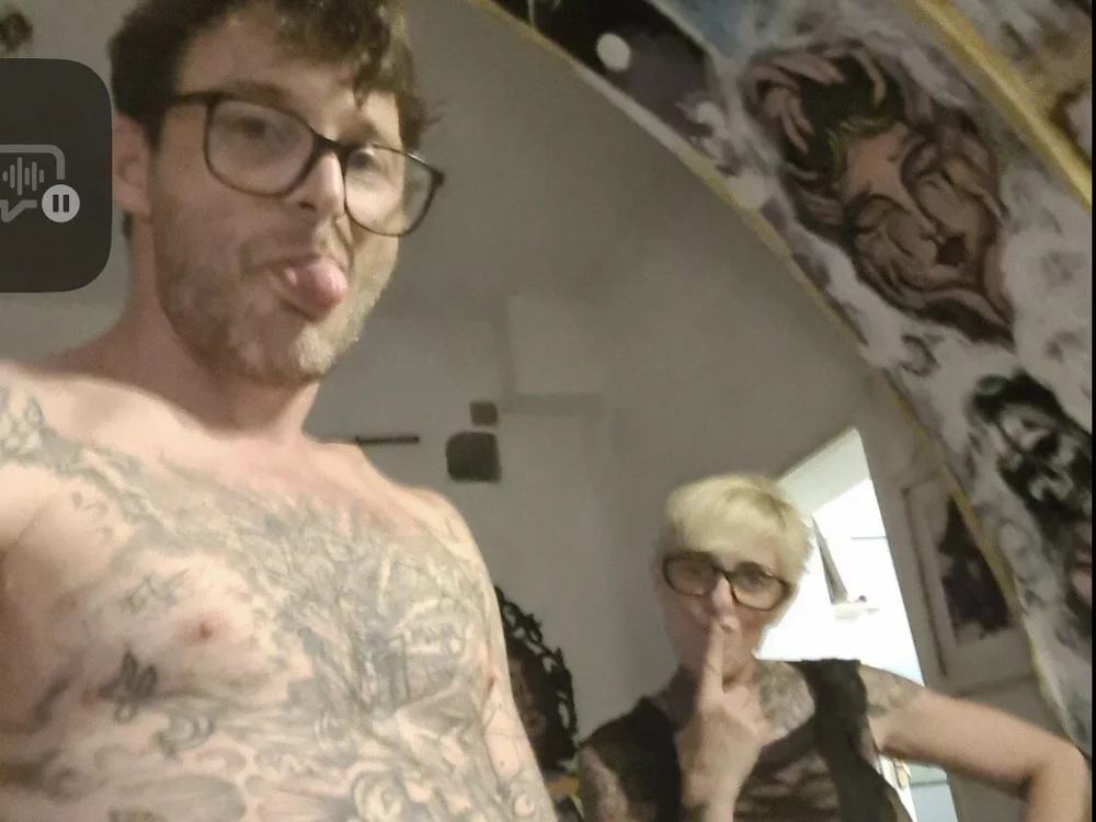 SipenAt Chat XXX offline