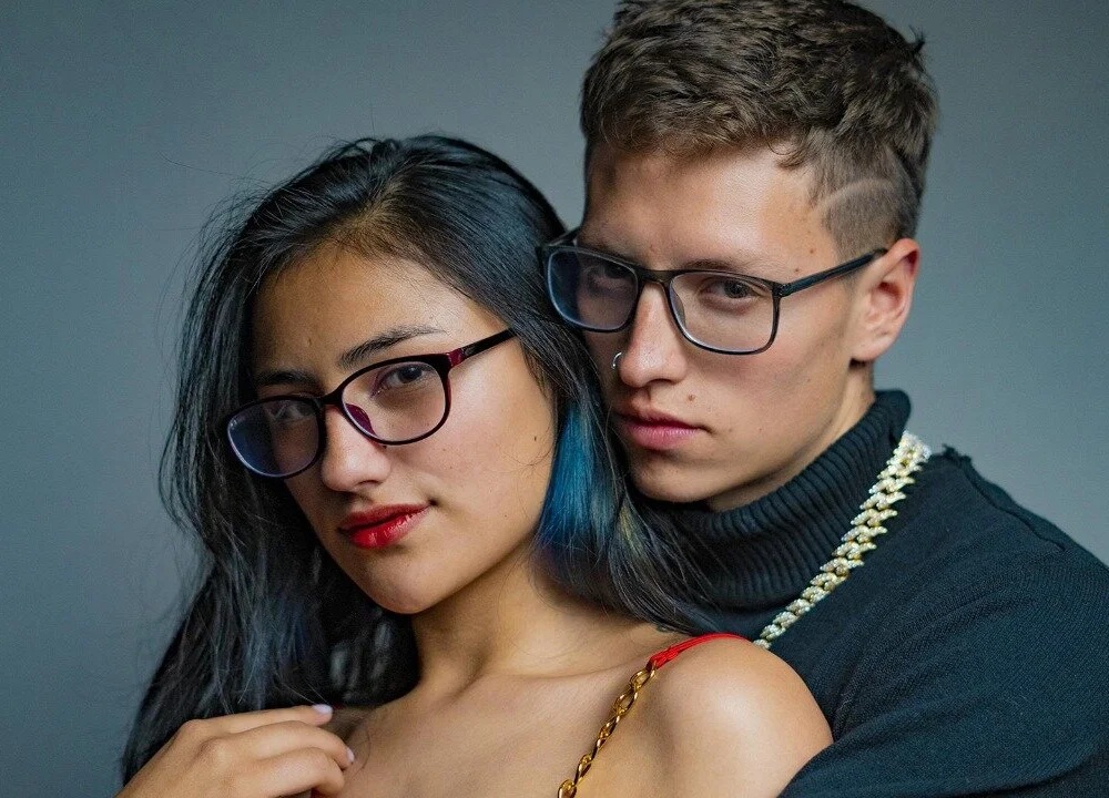 A_sexy_couple__'s Offline XXX Chat