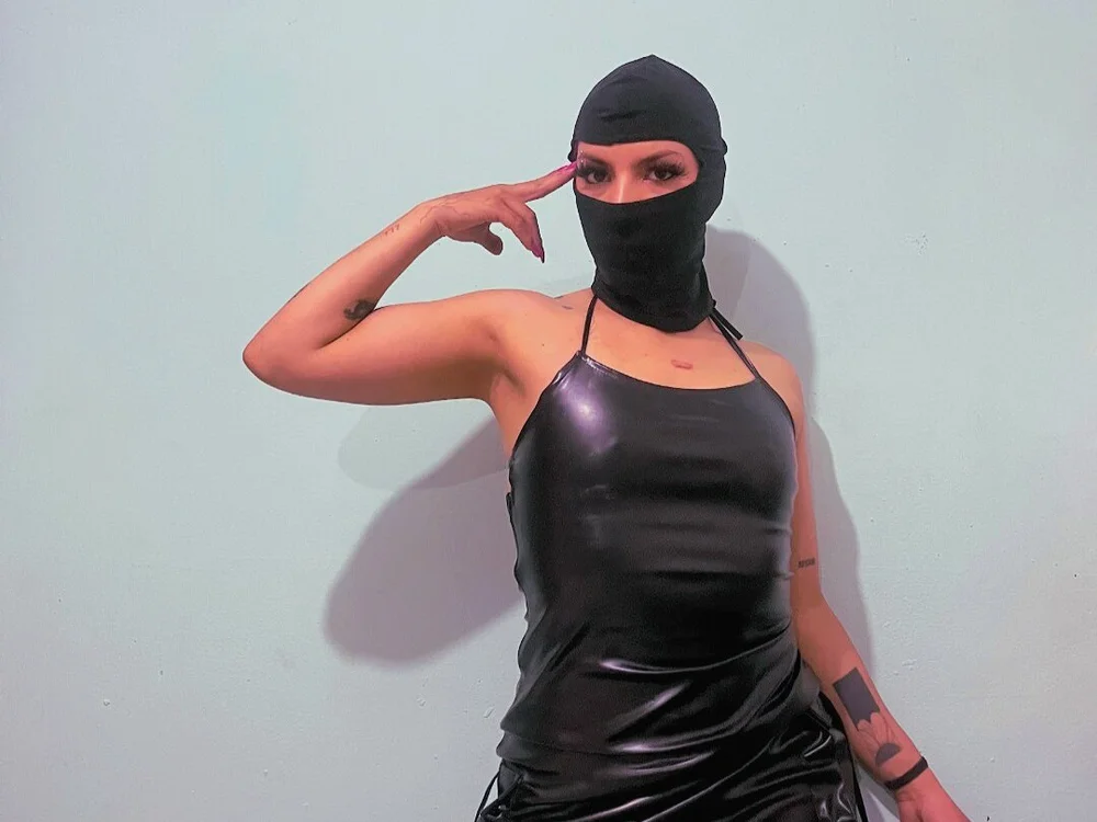 Mystic_Bloom_ cam model