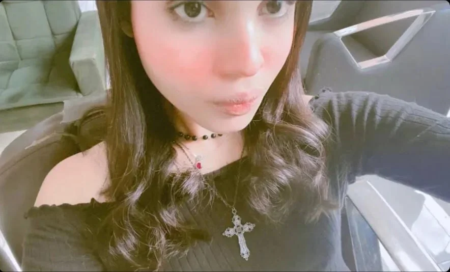 Offline XXX chat stellapapillon