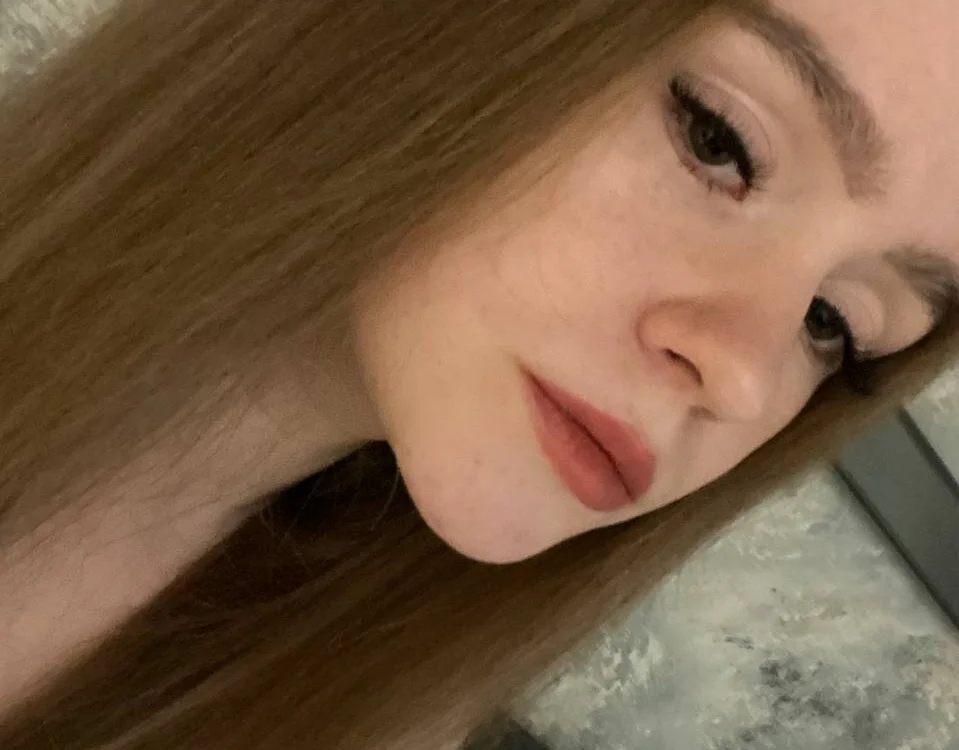 RebbeccaKhela Offline XXX-chat