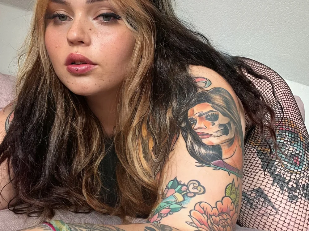 Squirtygodess' Offline XXX Chat