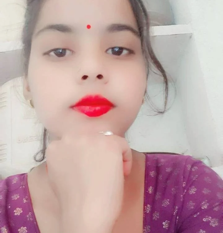 Nisha_011 Chat XXX offline