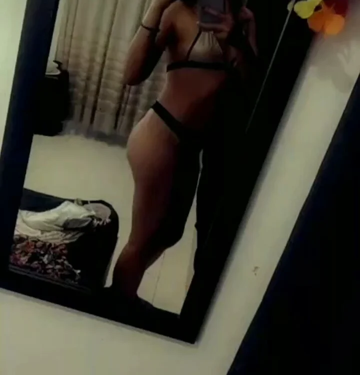 KaityFtMiel's Offline XXX Chat