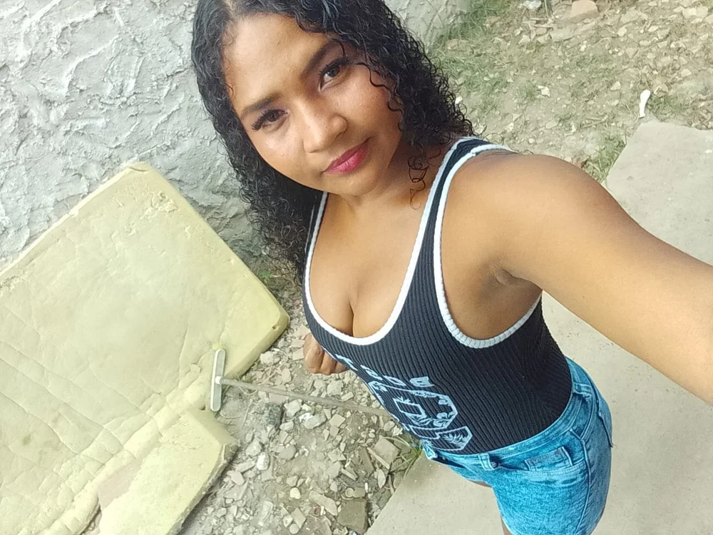 Offline XXX chat the_shedevil_sexy